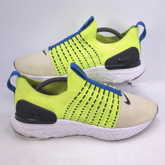 Nike Phantom React Flyknit 2 Athletic Shoe Mens Size 10.5 DM7603-700 Yellow - Picture 6 of 10